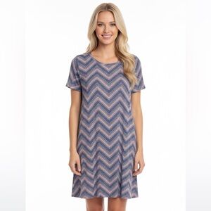 LulaRoe size small chevron print hi low Irma dress